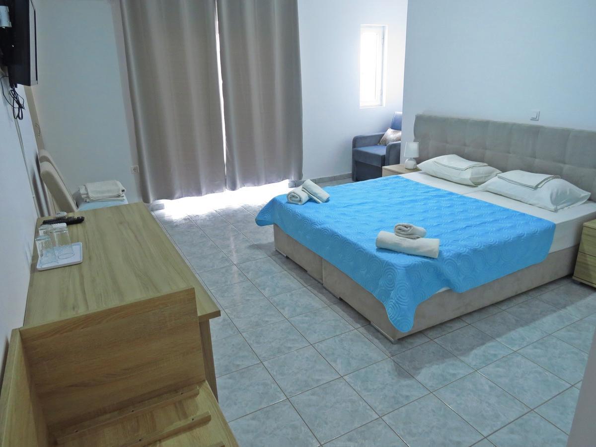 Loukas Beach Rooms Kiotari Rom bilde